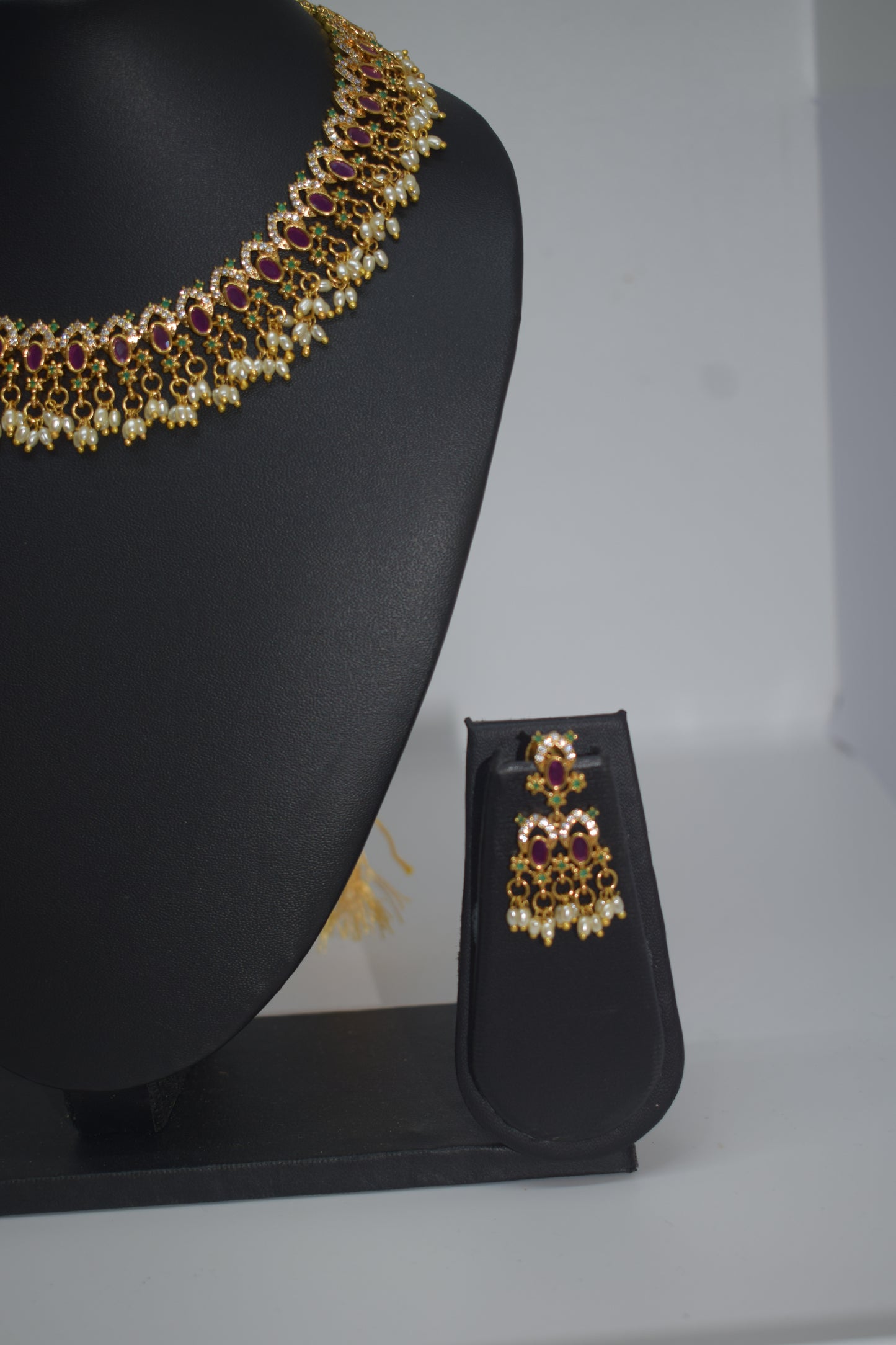 Necklace set