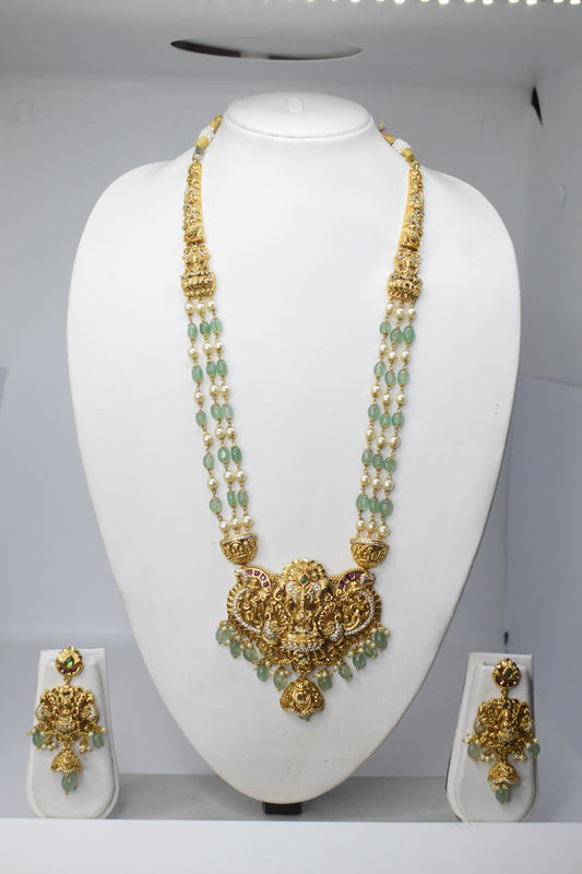 Long Chain with Earrings