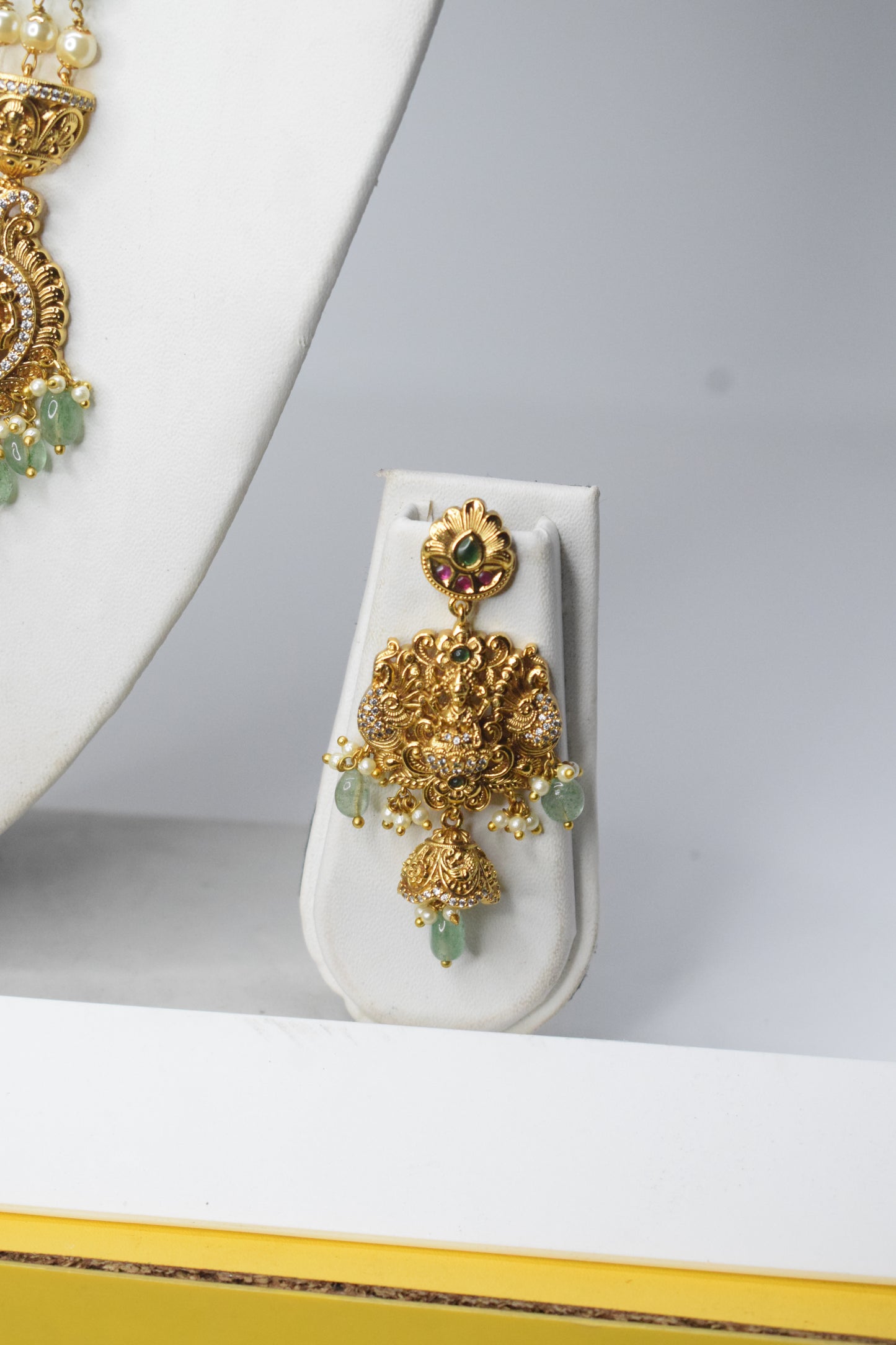 Long Chain with Earrings