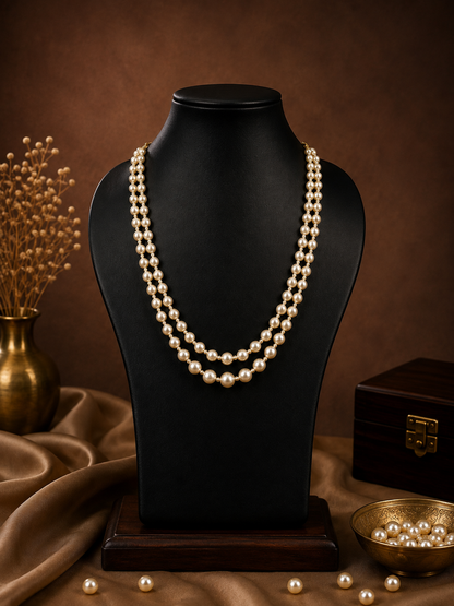 2 Layered pearls-off white