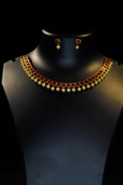 Ruby pearl necklace