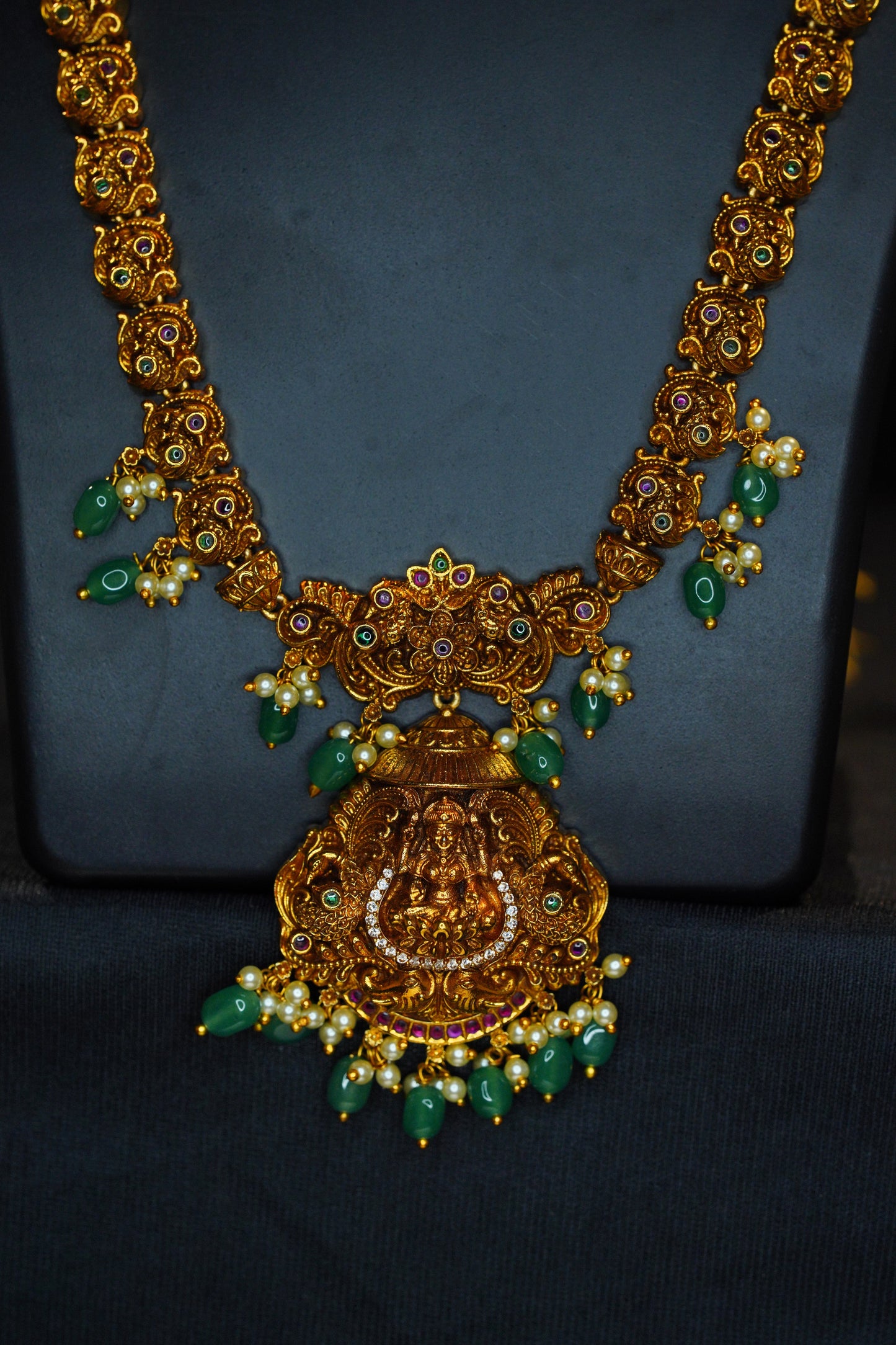 Temple long chain