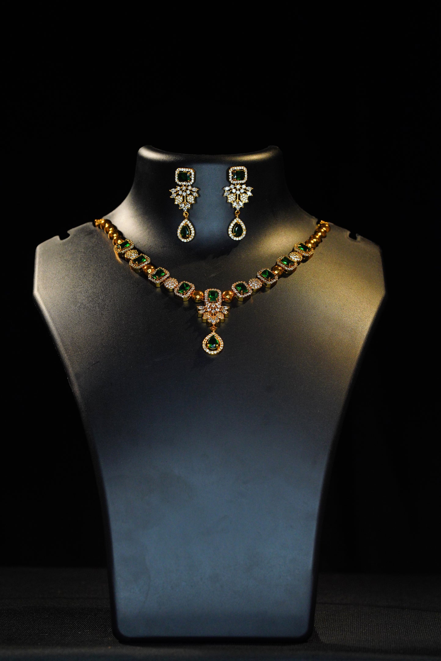 White Green Necklace
