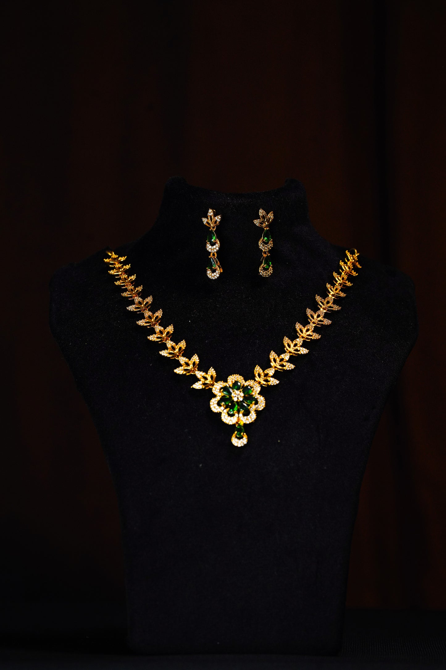 Green Flower necklace