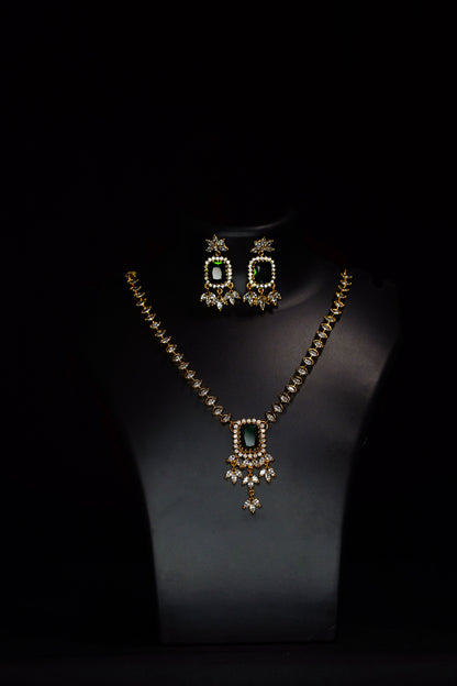 White green stones necklace