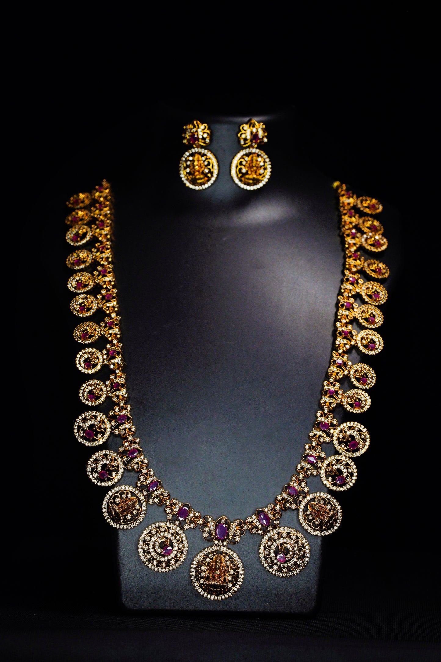 Ruby Long Bottu Mala