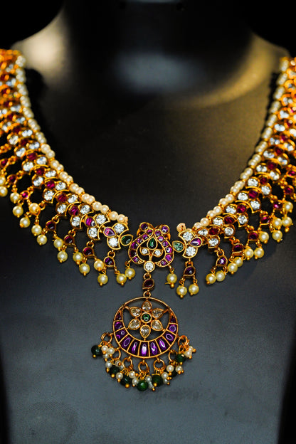 Multi colour pearl necklace