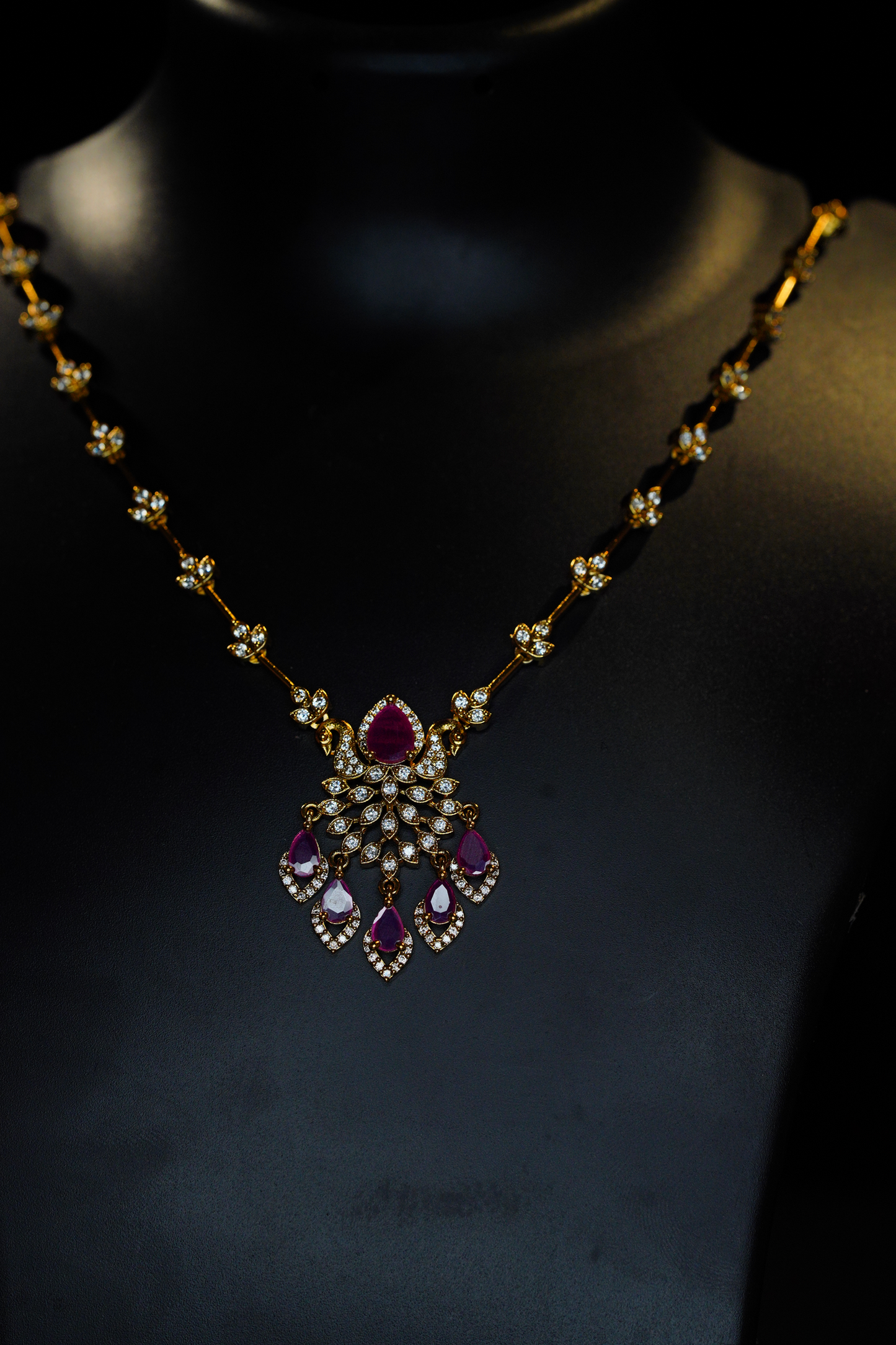 Stylish White pink necklace