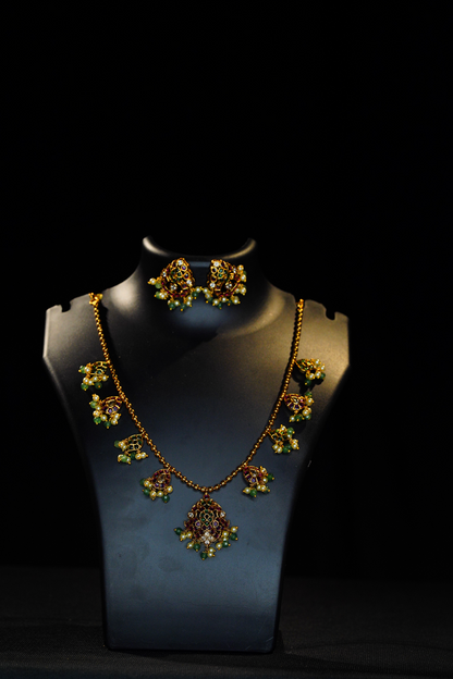 Multi locket chain