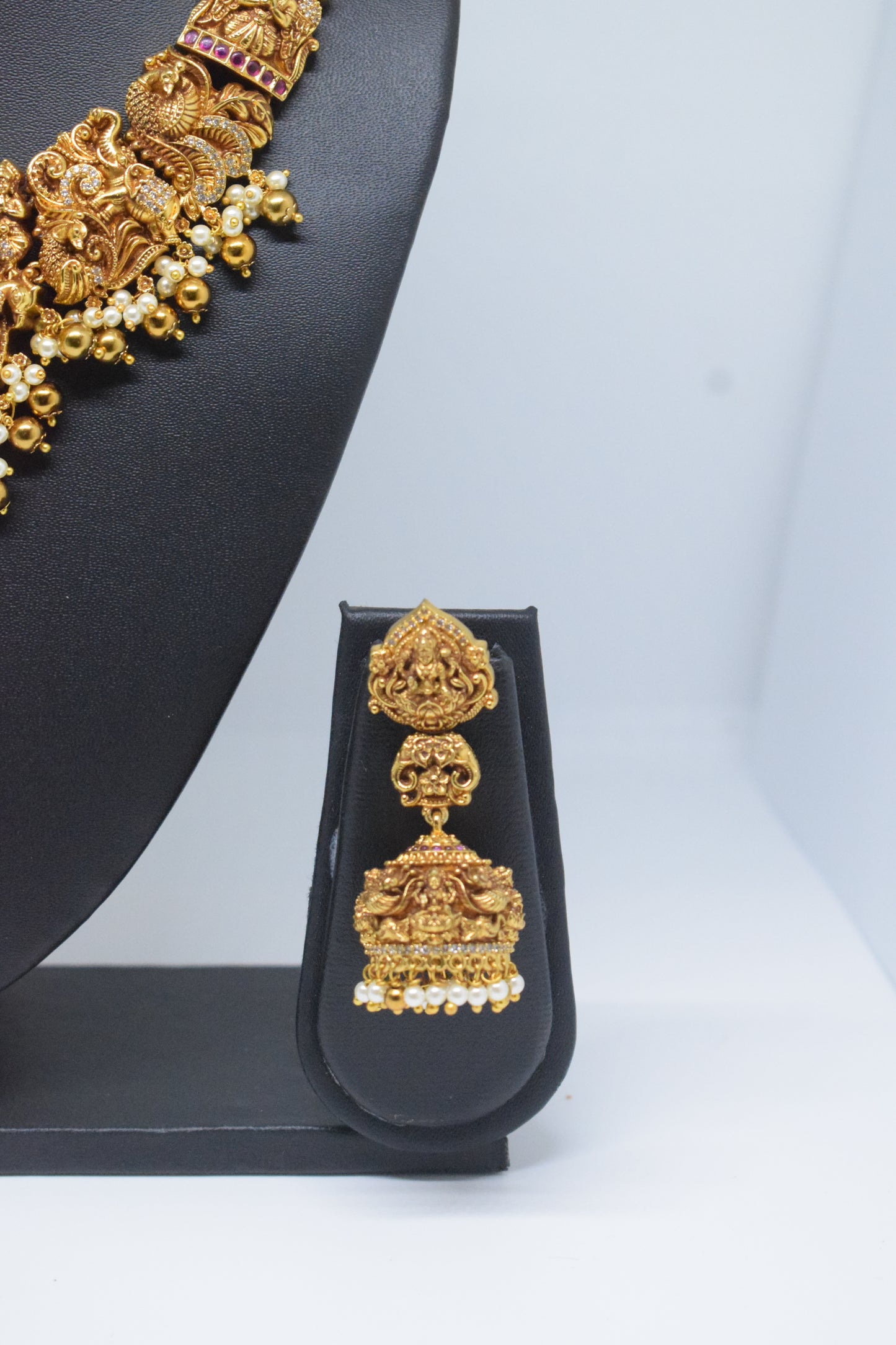 3D Temple Necklace Set