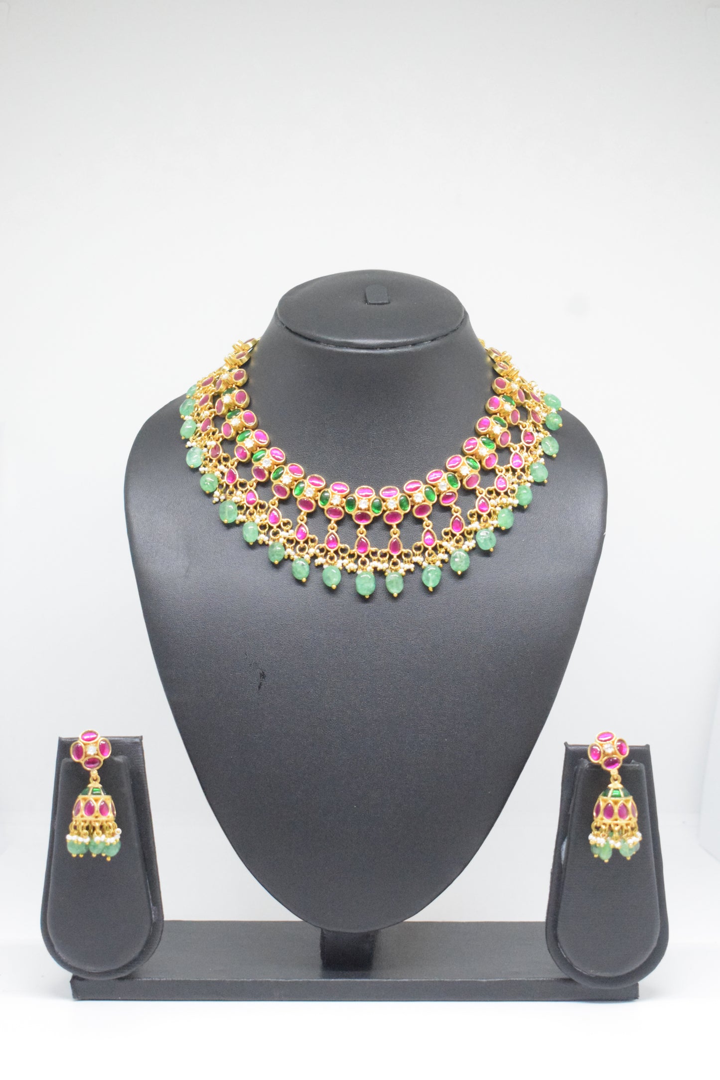 Jadau Kunan Choker Set
