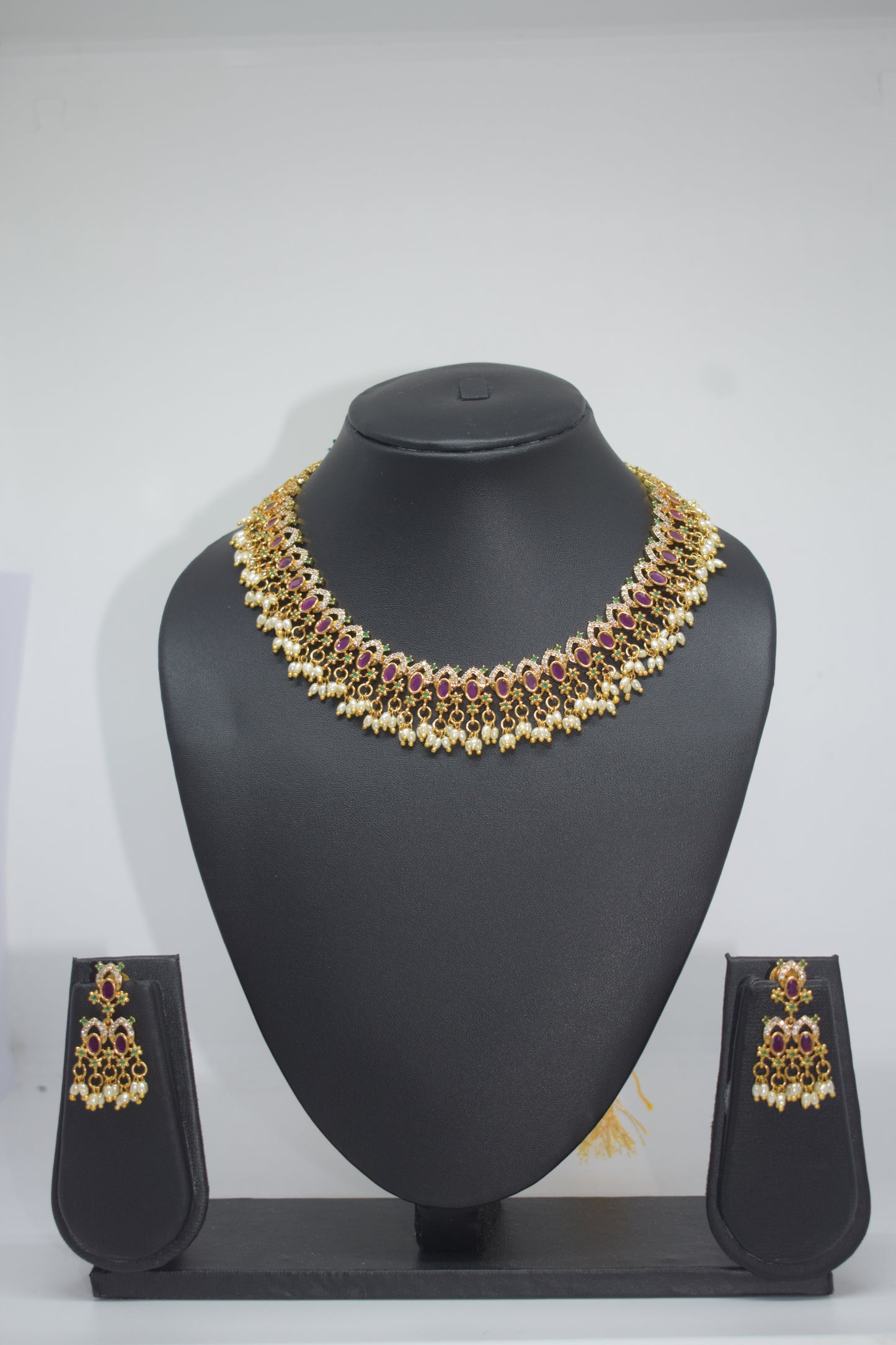 Necklace set