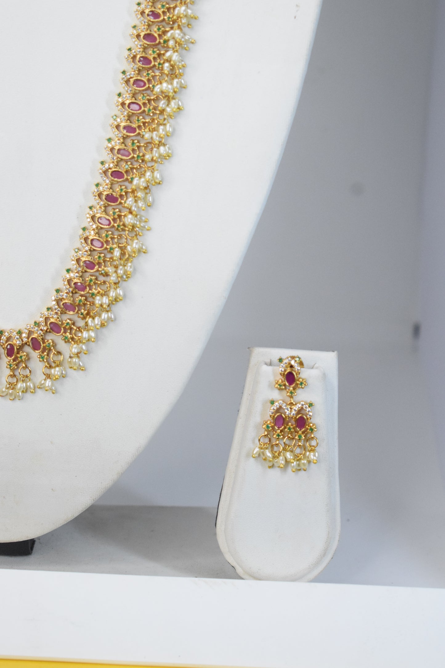 Two in One Gutta Poosalu Chain