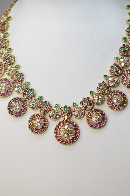 Short Bottu Mala