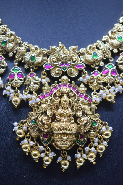 Temple Necklace Set