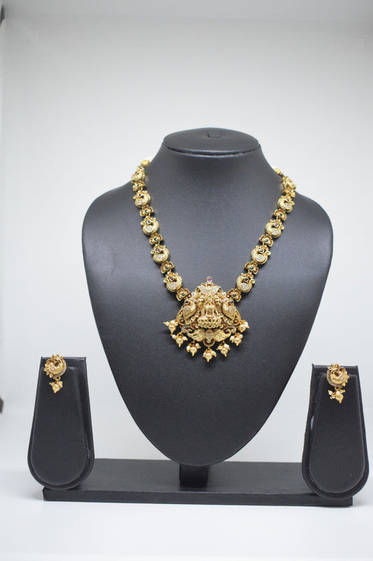 Temple Necklace Set