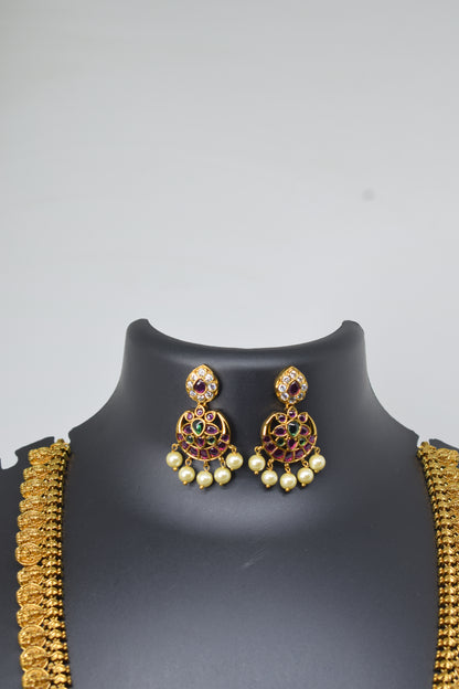 Lakshmi Kaasu Maala with earrings