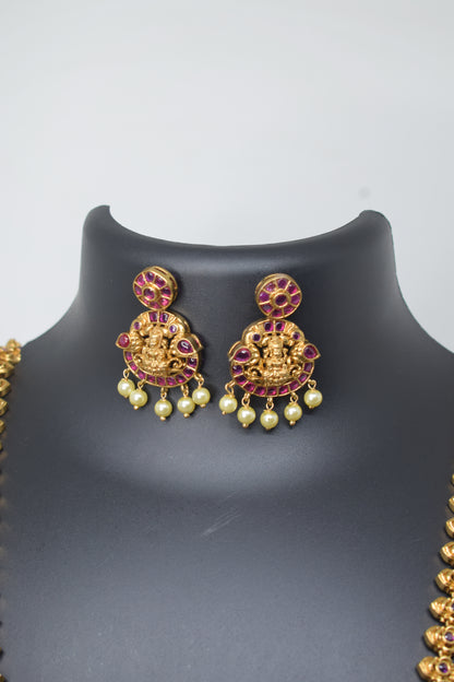 Temple chain with locket-1