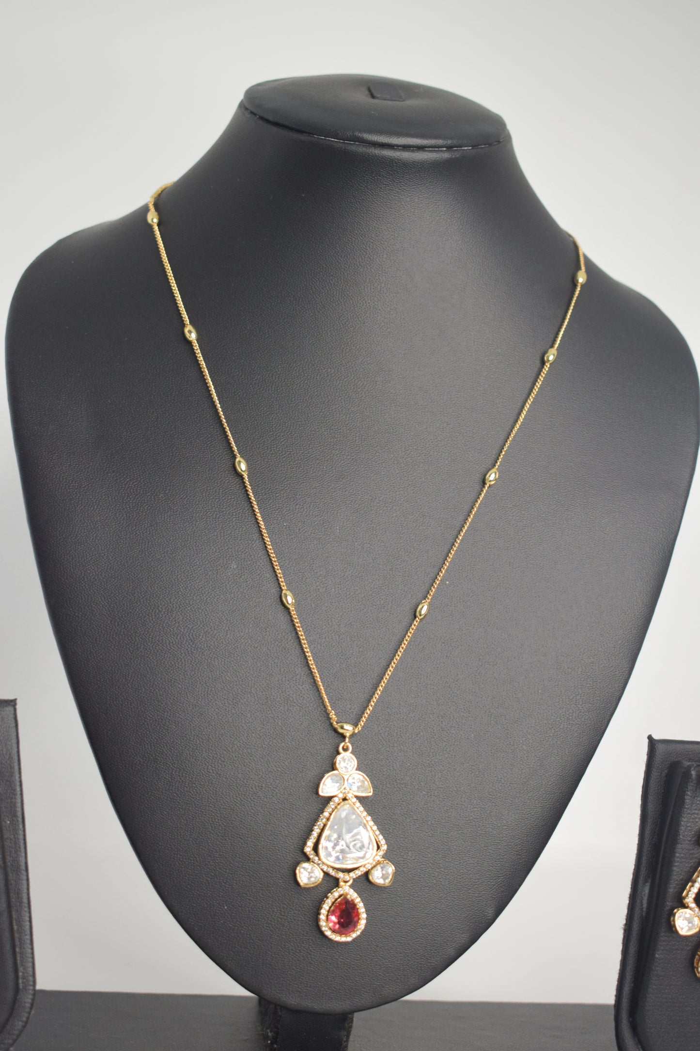 Party wear chain with locket