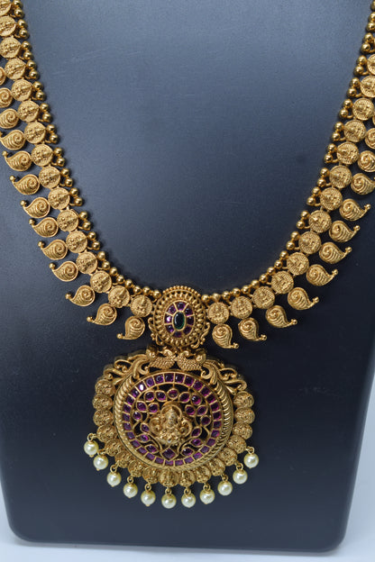 Long chain with locket-2