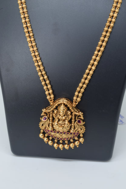 Long chain with locket-3