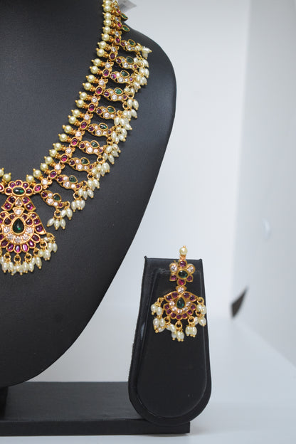Short Gutta Poosalu necklace