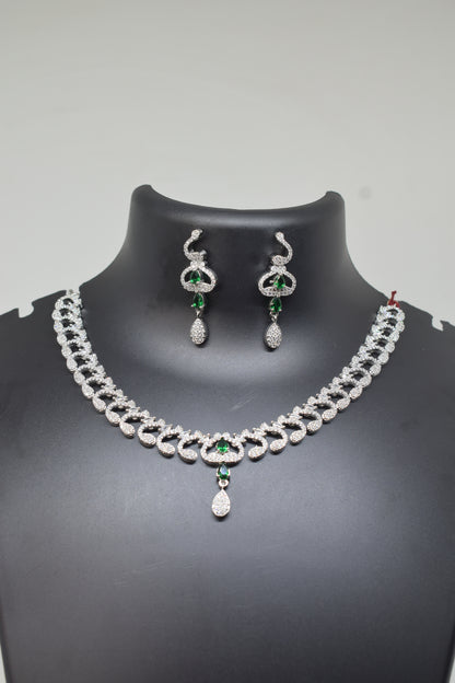 Zircon white green Necklace-3