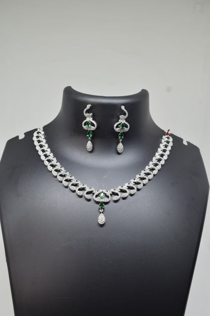 Zircon white green Necklace-3