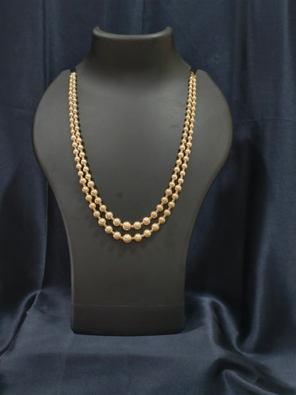 2 Layered pearls-off white