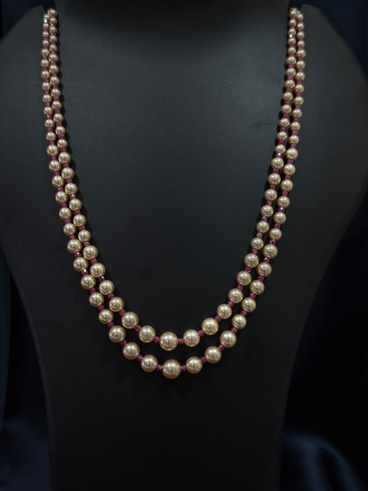 2 Layered pearls-Hot pink