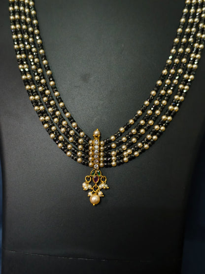 Black Bead Pendant Necklace