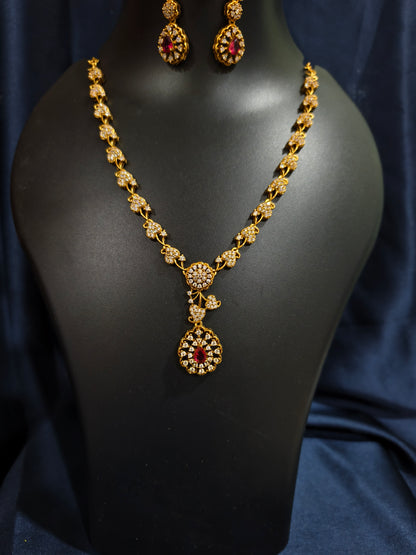 Ruby Floral Pendant Necklace Set