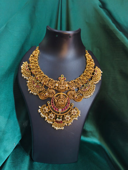 Nakshi Statement Choker Set