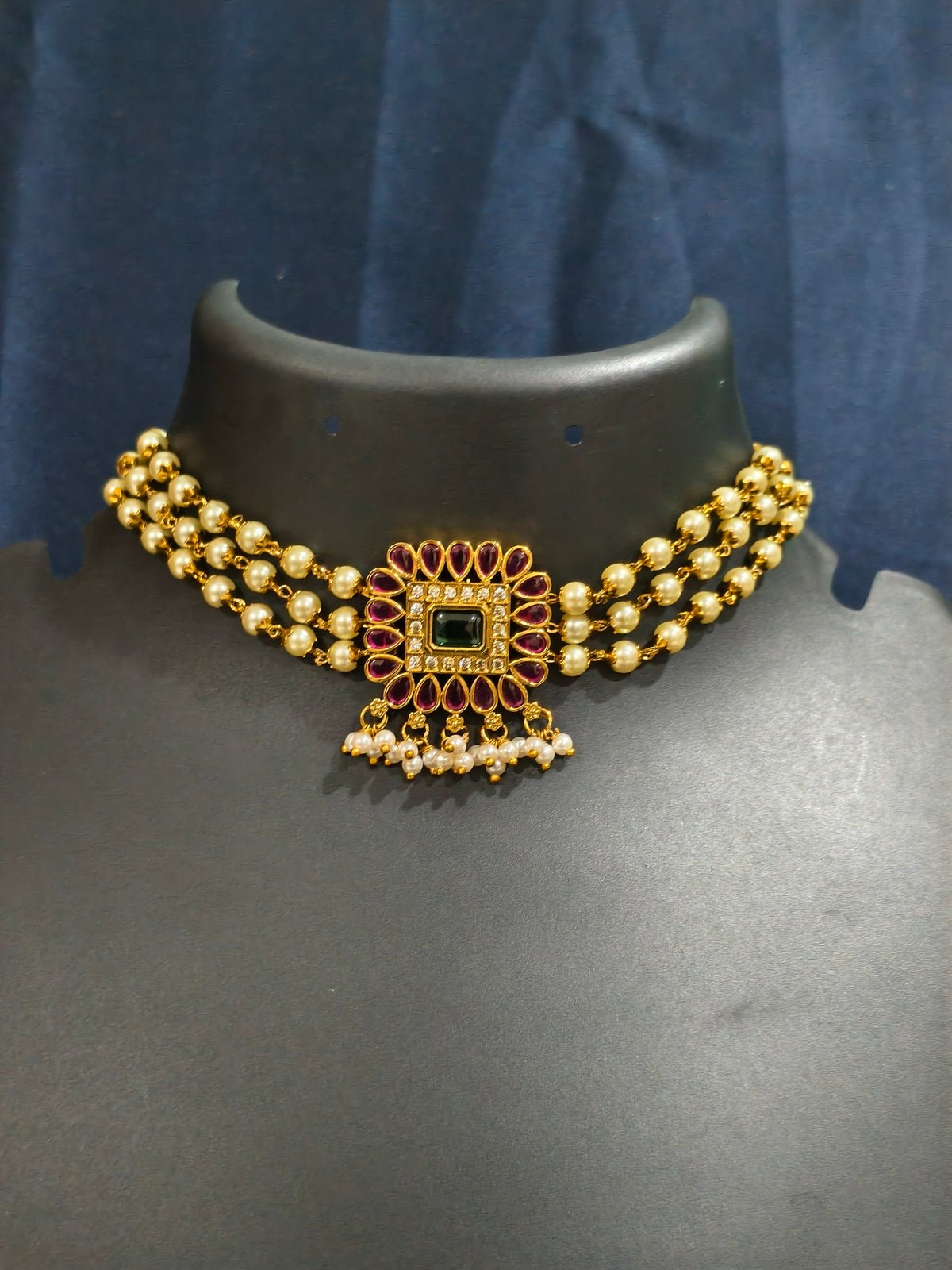 Pearl Choker Necklace Set with Kundan Pendant